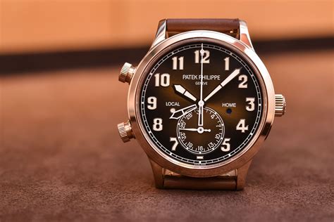 calatrava pilot patek philippe price|Patek Philippe Calatrava 5524.